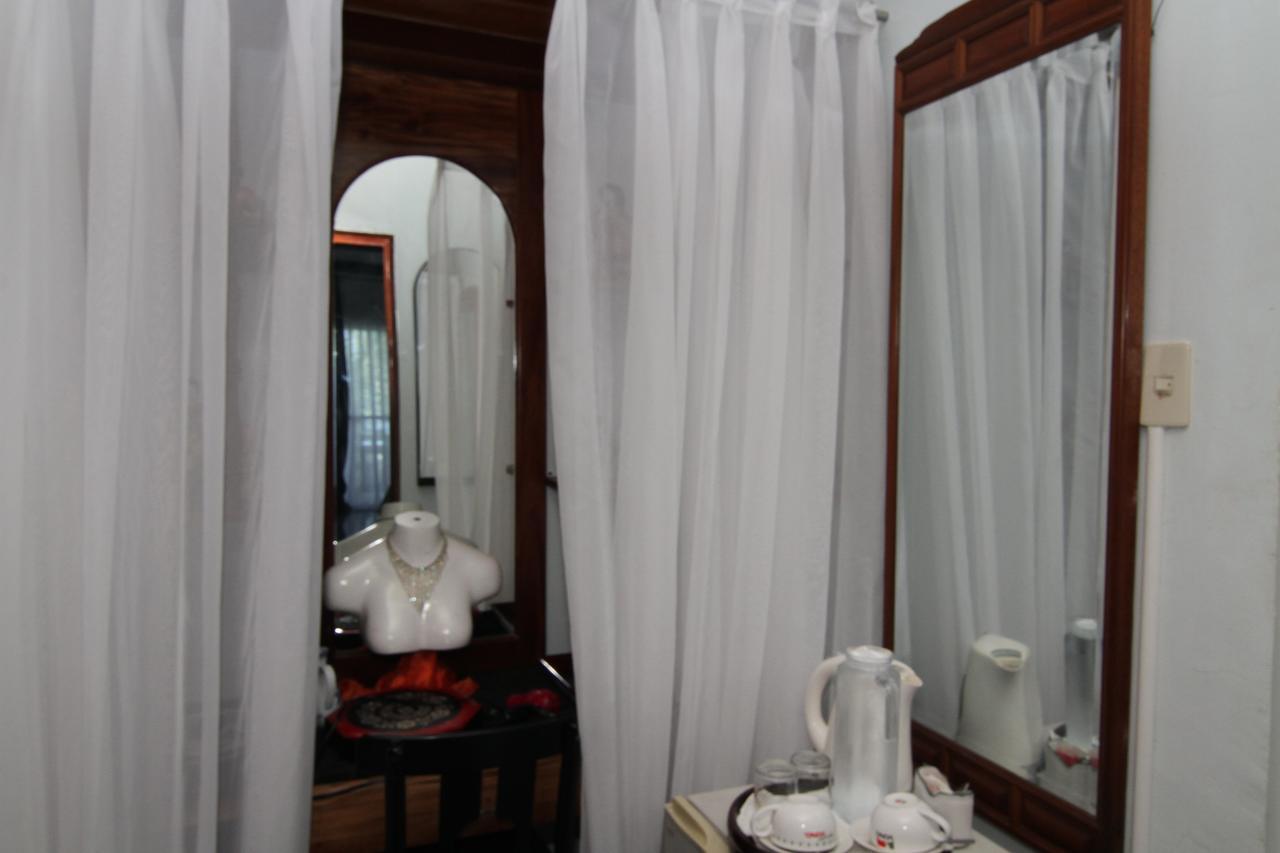 The Wilsons' Shangrila Dumaguete City Exterior foto